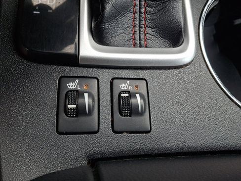 Used 2019 Toyota Highlander SE AWD/4WD image 28