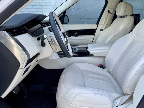 Certified 2023 Land Rover Range Rover Long Wheelbase Autobiography AWD/4WD image 14