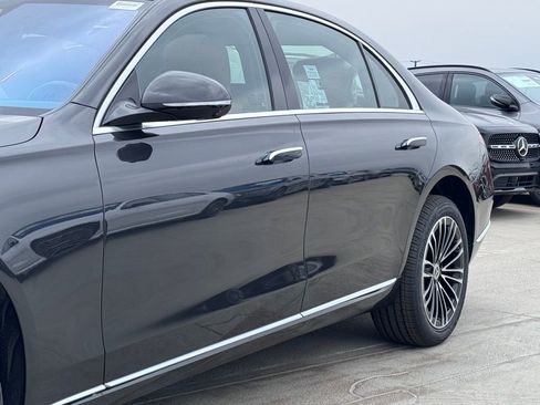 New 2024 Mercedes-Benz S 580 4MATIC Sedan image 9