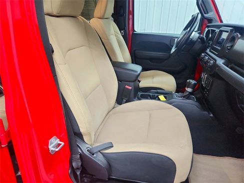 Used 2020 Jeep Gladiator Sport w/ Quick Order Package 24S image 32