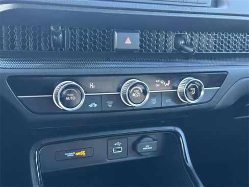 Certified 2025 Honda CR-V LX image 26