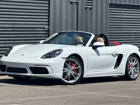 Certified 2022 Porsche 718 Boxster S RWD image 1