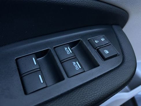 Used 2021 Honda Pilot Elite image 13