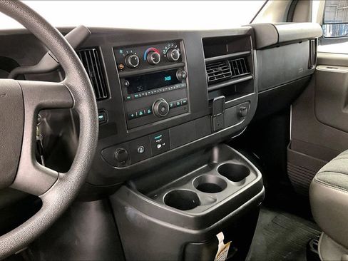 Used 2025 Chevrolet Express 2500 w/ Driver Convenience Package RWD image 5