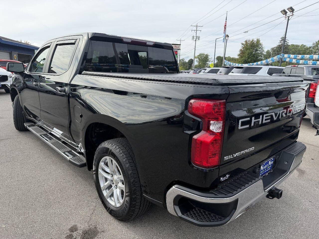 Used 2019 Chevrolet Silverado 1500 LT w/ True North Edition AWD/4WD image 5