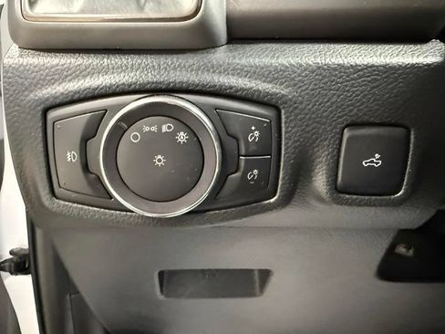 Used 2020 Ford Ranger XLT w/ XLT Sport Appearance Package AWD/4WD image 13