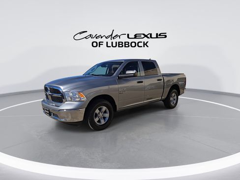 Used 2023 RAM 1500 Classic SLT w/ Trailer & Traction Group image 4