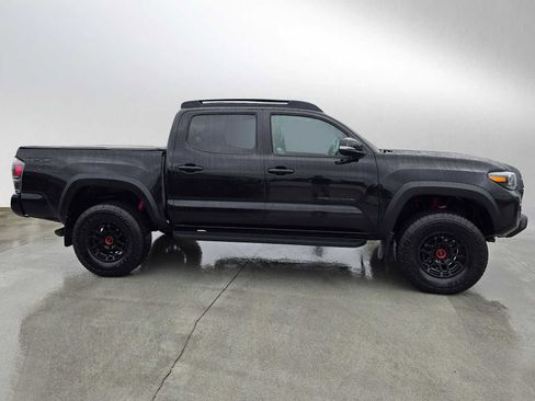 Certified 2022 Toyota Tacoma TRD Pro image 2