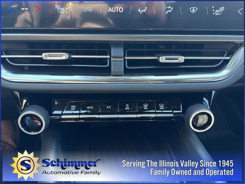 New 2026 Chevrolet Equinox EV LT w/ Comfort Package AWD/4WD image 32