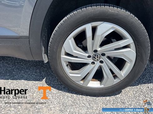 Used 2023 Volkswagen Atlas SE w/ Panoramic Sunroof Package FWD image 21