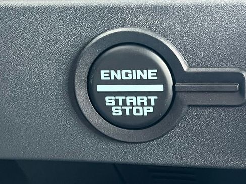 New 2026 Ford Bronco Badlands AWD/4WD image 21