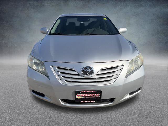 Used 2009 Toyota Camry LE FWD image 3