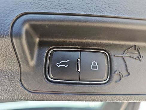 Certified 2023 Ford Explorer XLT w/ Equipment Group 202A AWD/4WD image 13