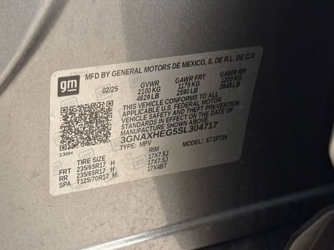 Used 2025 Chevrolet Equinox LT image 29