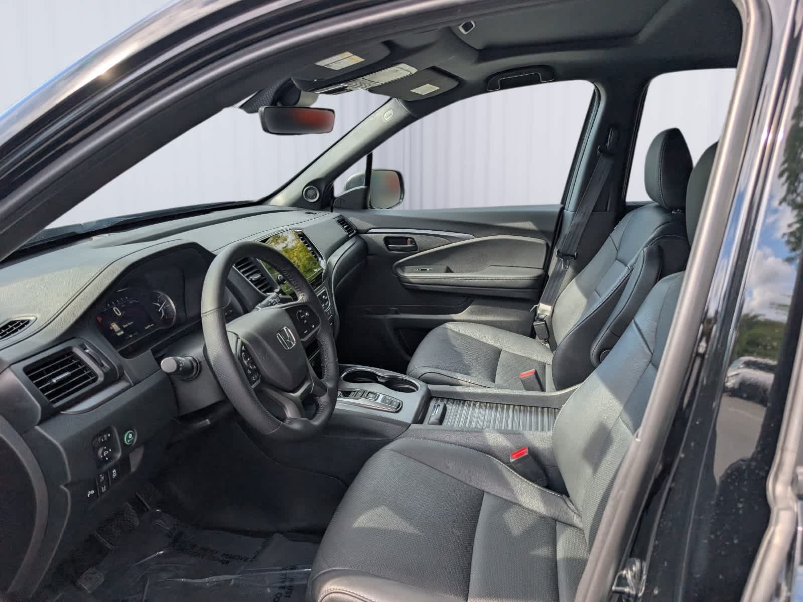 Certified 2023 Honda Passport EX-L image 16