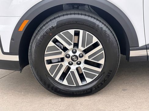 Certified 2026 Hyundai Palisade SEL Premium image 7