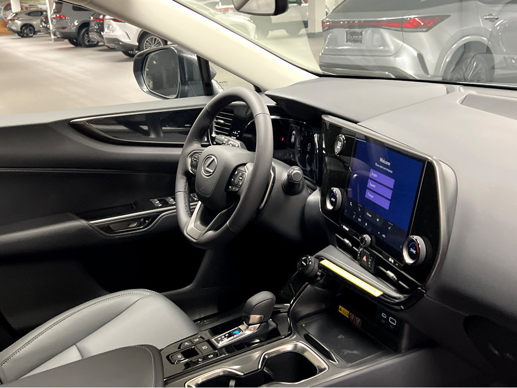 New 2026 Lexus NX 350 AWD image 33