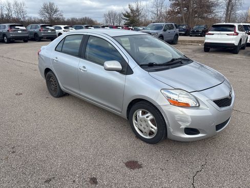Used 2009 Toyota Yaris Sedan image 13