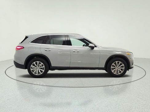 New 2027 Mercedes-Benz GLC 300 image 4