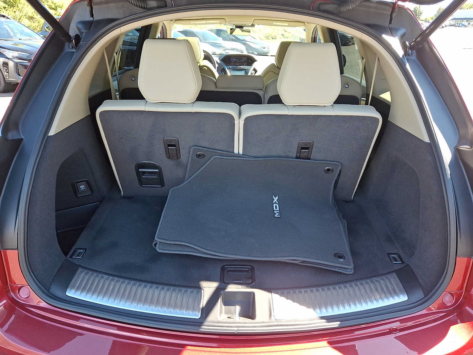Used 2020 Acura MDX SH-AWD image 29