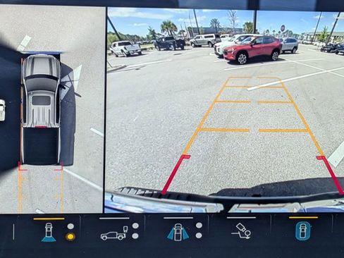 Used 2023 GMC Sierra 1500 AT4 w/ Technology Package image 12