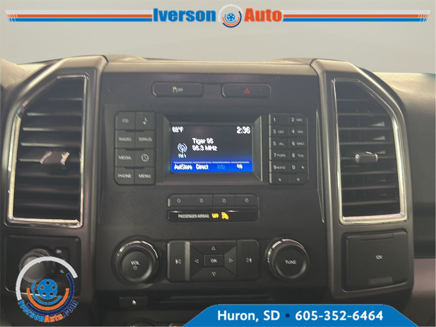 Used 2017 Ford F150 XLT AWD/4WD image 24
