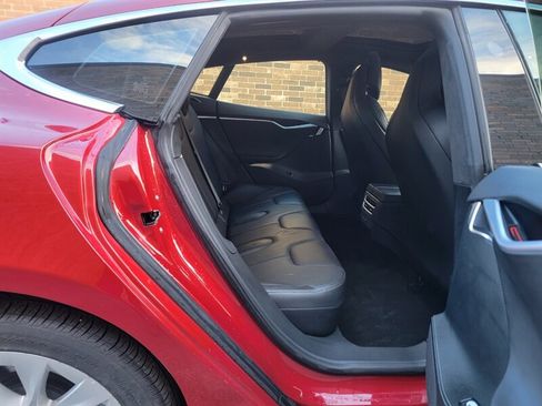 Used 2017 Tesla Model S 90D image 31