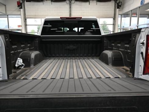 New 2026 Chevrolet Silverado 1500 LT Trail Boss w/ LT Trail Boss Premium Package AWD/4WD image 7