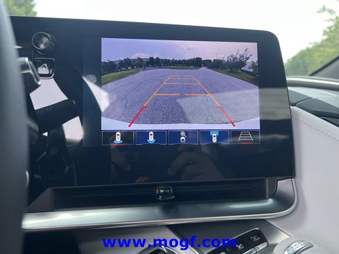 Used 2025 Chevrolet Corvette Z06 RWD image 7