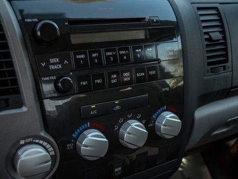Used 2010 Toyota Tundra 2WD Double Cab image 25