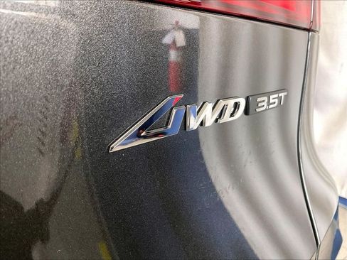 Used 2026 Genesis GV70 3.5T Sport Advanced AWD/4WD image 30