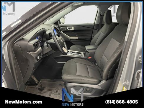 Used 2022 Ford Explorer XLT w/ Class IV Trailer Tow Package image 7