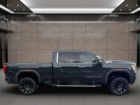 Used 2020 GMC Sierra 2500 Denali w/ Denali Ultimate Package AWD/4WD image 2