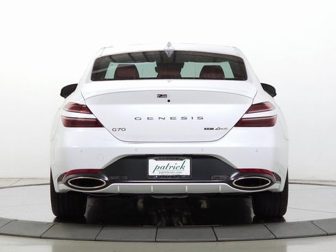 Used 2026 Genesis G70 3.3T Sport Prestige image 7