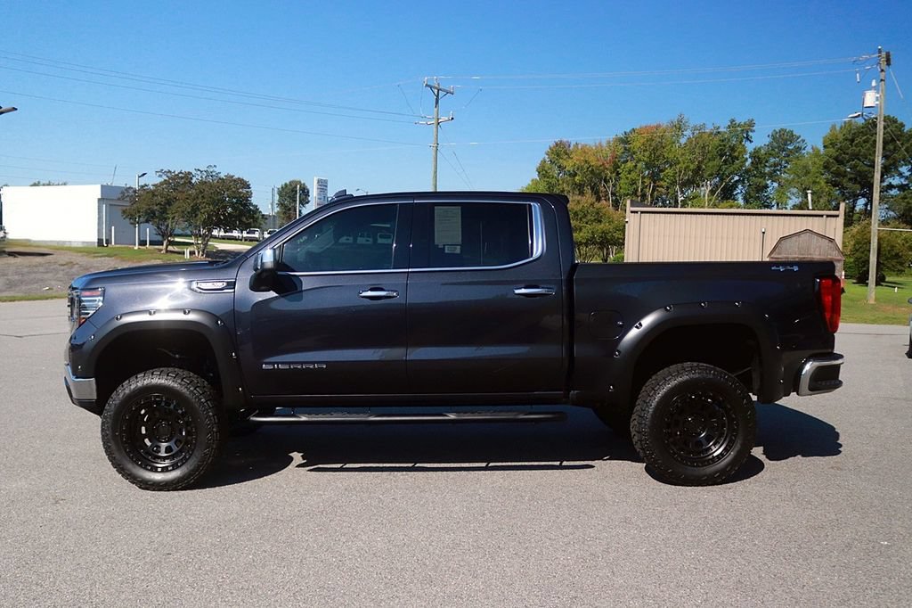 Used 2026 GMC Sierra 1500 SLT AWD/4WD image 4
