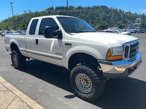 Used 1999 Ford F250 XLT AWD/4WD image 5