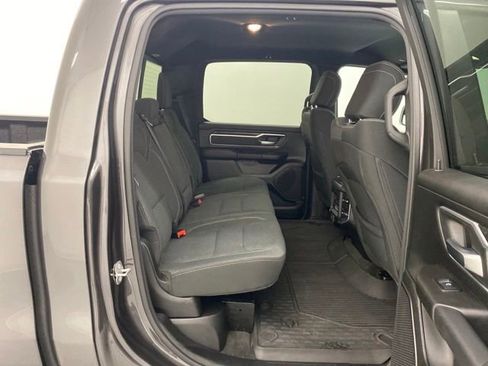 Used 2022 RAM 1500 Big Horn AWD/4WD image 33