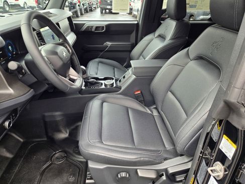 New 2025 Ford Bronco Big Bend image 8