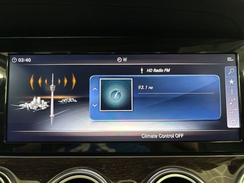 Certified 2018 Mercedes-Benz E 300 image 23