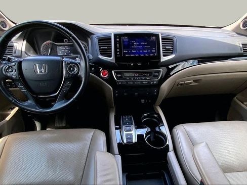 Used 2016 Honda Pilot Elite image 16