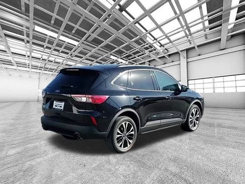 Used 2022 Ford Escape SEL w/ SEL Stealth AWD Package image 3