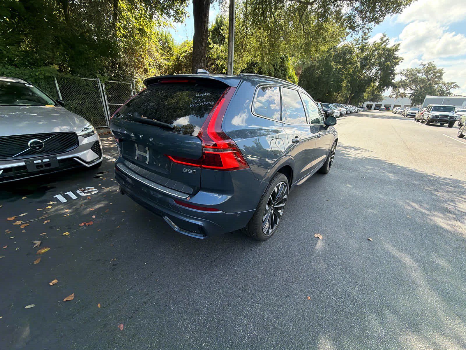 Used 2026 Volvo XC60 B5 Ultra AWD/4WD image 14