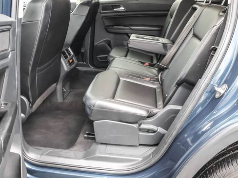 Used 2018 Volkswagen Atlas SE image 27