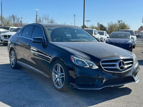 Used 2016 Mercedes-Benz E 400 E 400 Sedan 4D image 4