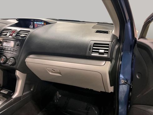 Used 2015 Subaru Forester 2.5i Limited AWD/4WD image 19