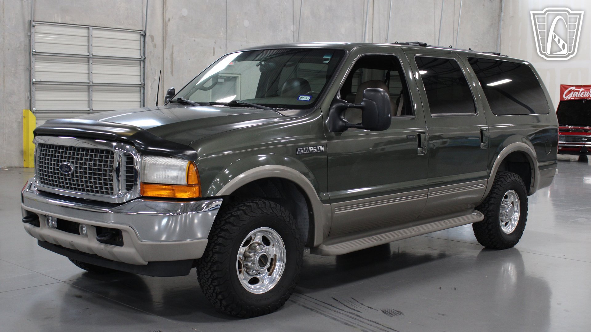 Used 2001 Ford Excursion Limited AWD/4WD image 3