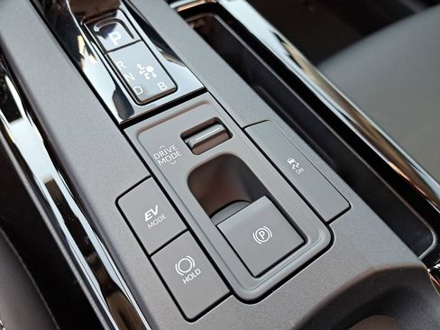 New 2026 Toyota Prius XLE image 26