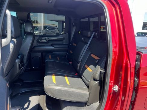 Used 2024 GMC Sierra 1500 AT4 w/ Technology Package AWD/4WD image 48