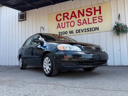 Used 2005 Toyota Corolla CE FWD image 1