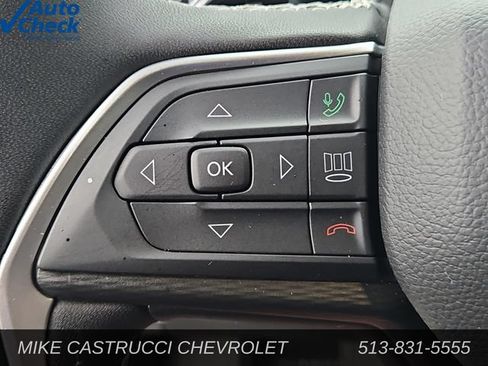 Used 2024 Jeep Grand Cherokee L Altitude AWD/4WD image 12